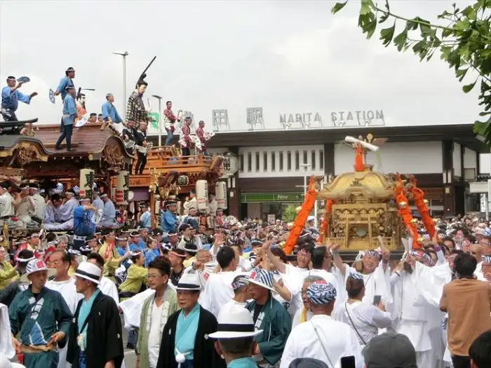7月の日本の祭りを振り返ってみよう！夢のようにロマンチックな「七夕灯祭り」