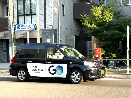 日本には独自のタクシー文化があるのでしょうか?日本No.1のタクシーアプリ「GO!」をぜひダウンロードしてください!すぐに日本の旅行エキスパートになって、世界を探検しましょう!